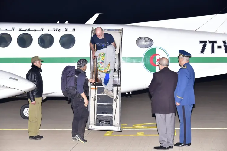 Algeria Transfers Freed Spanish Hostage to Madrid