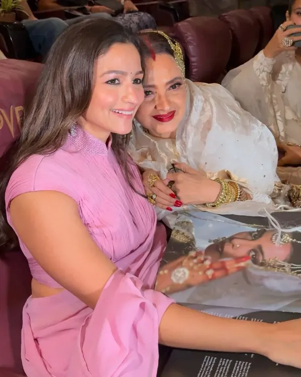 Is There Anyone Like Alia Bhatt and Rekha?