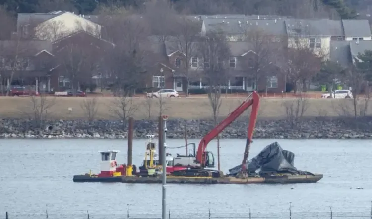 All 67 Victims of Washington Plane Crash Recovered