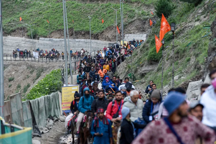 How Many Devotees Have Joined the Amarnath Yatra?