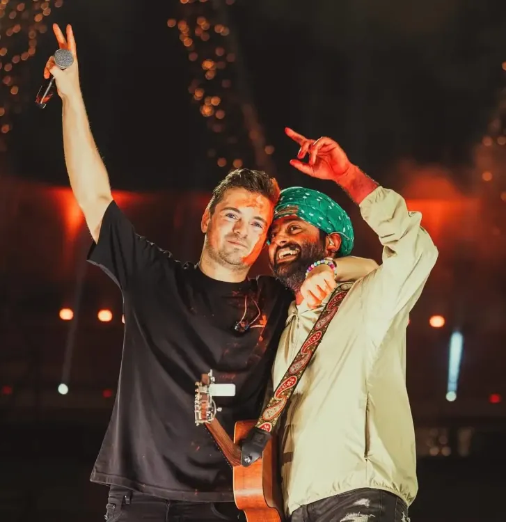 Arijit Singh Takes the Stage with Martin Garrix to Perform 'Angels for Each Other'