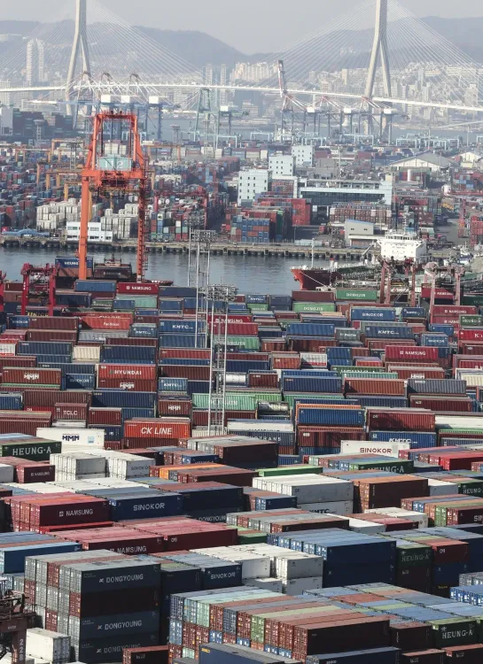 Is ASEAN Becoming a Key Export Market for South Korea Amid Global Trade Tensions?