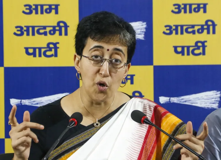 क्या आतिशी ने सीएम रेखा गुप्ता को जल संकट पर पत्र लिखकर भाजपा सरकार पर निशाना साधा?