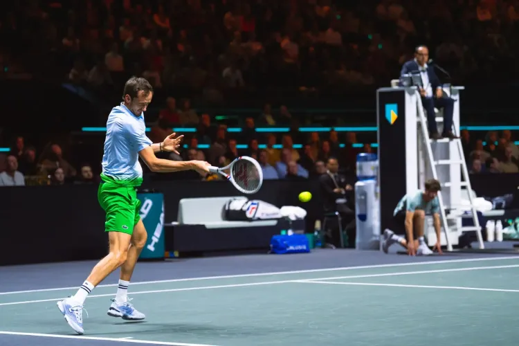 ATP Tour: Medvedev Triumphs Over Wawrinka in Intense Rotterdam Showdown