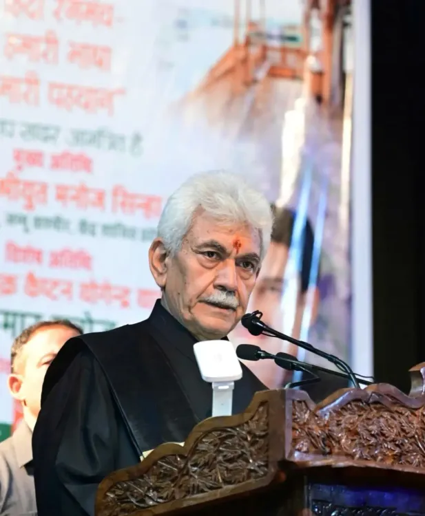 क्या भाषाओं की विविधता में भारत की ताकत छिपी है? : मनोज सिन्हा