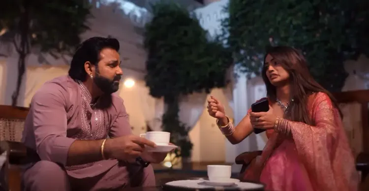 क्या 'पावर स्टार' पवन सिंह के नए भोजपुरी गाने ने मचाई धूम, 'पापे पड़ी' में है जादू?