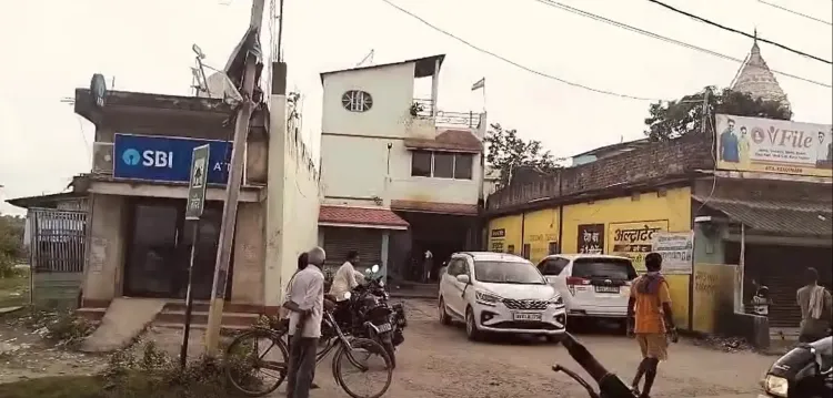 क्या कटिहार में कारोबारी राजेश चौधरी के ठिकानों पर आयकर विभाग ने छापा मारा?