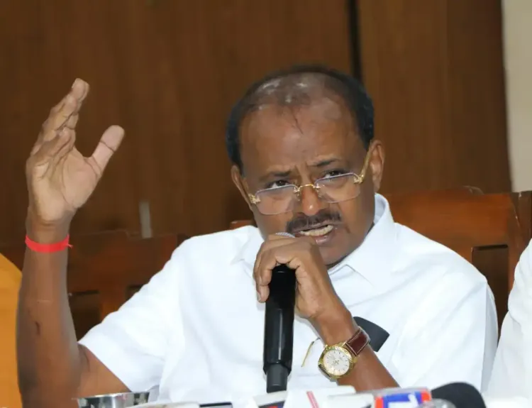 Did the Image Battle Between Karnataka’s CM and Dy CM Cause the Stampede?