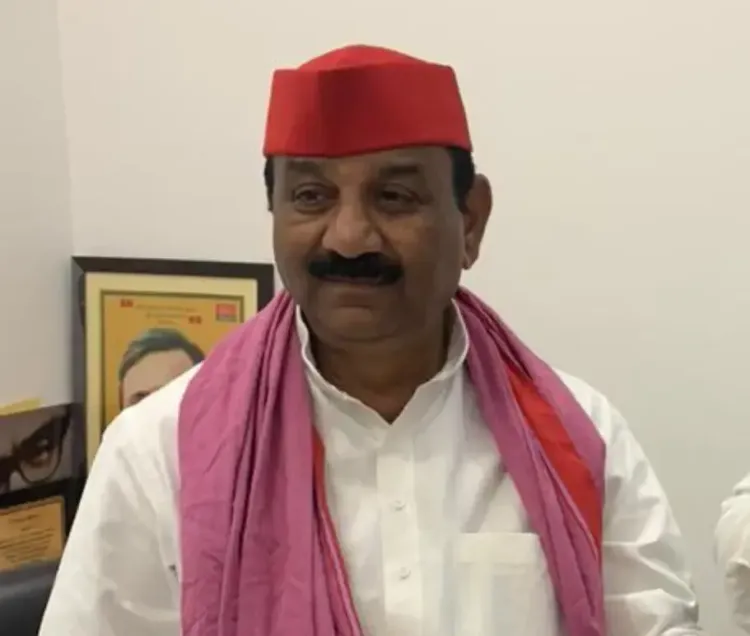 क्या भाजपा पूजा पाल को मोहरा बनाकर सपा का दुष्प्रचार कर रही है?