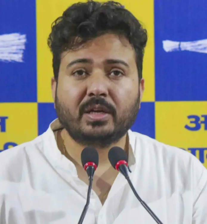 CBI Conducts Raids on AAP's Gujarat Election Co-Incharge Durgesh Pathak; Party Leaders Denounce Actions