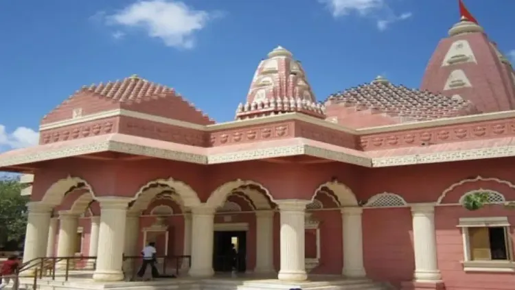 क्या द्वारका के पास ज्योतिर्लिंग रूप में महादेव विराजते हैं?
