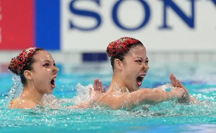 How Did China Excel on the First Day of the 2025 World Aquatics Artistic Swimming World Cup Super Final?
