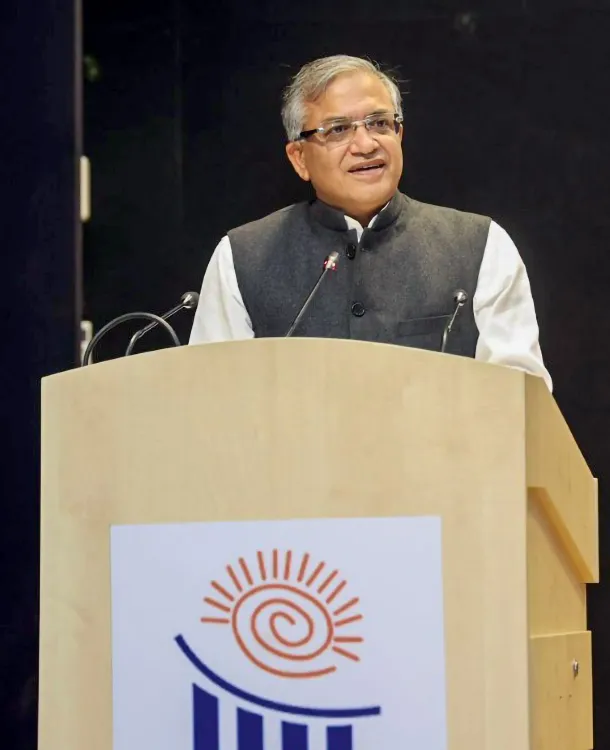 क्या चुनाव आयोग ने कांग्रेस के वीडियो को फर्जी बताया? 'बिहार के लोगों को गुमराह करने की कोशिश'