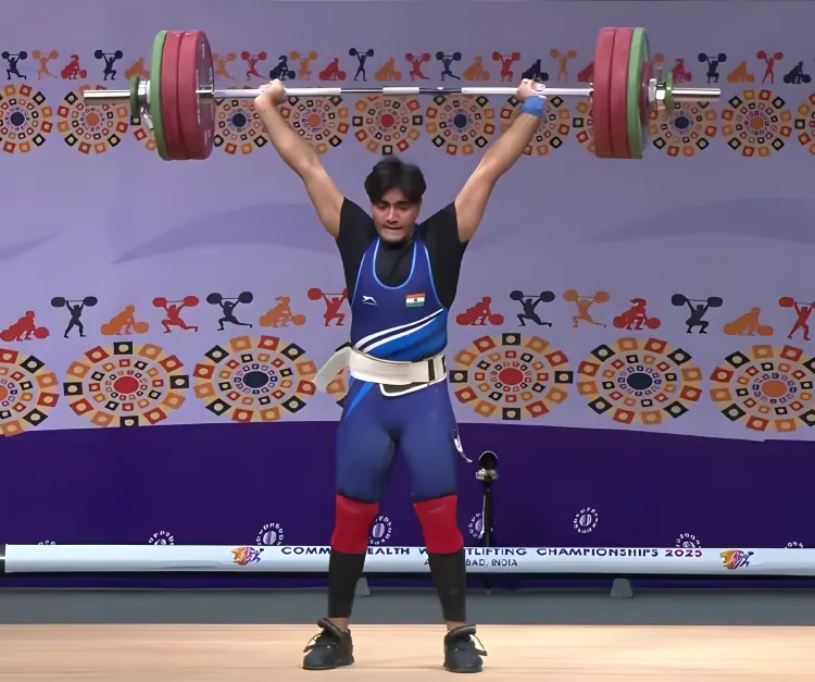 क्या हरियाणा के शाह हुसैन ने कॉमनवेल्थ वेटलिफ्टिंग चैंपियनशिप में गोल्ड जीता?