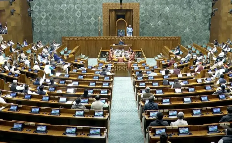 Congress Demands Discussion in LS on Dignified Treatment for Deportees from US