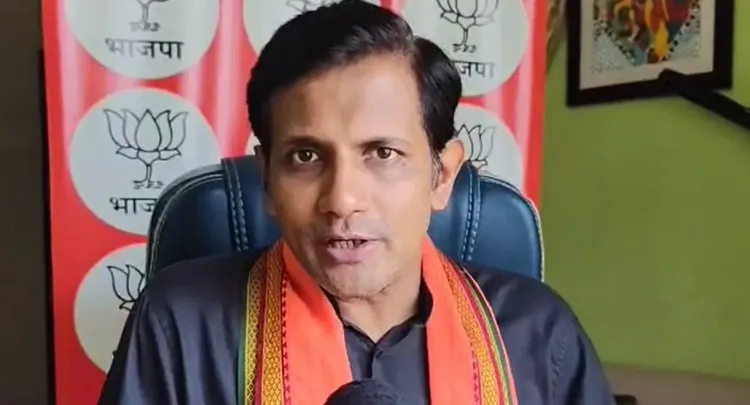 Should Congress Apologise to the Nation for the 42nd Amendment of the Constitution?