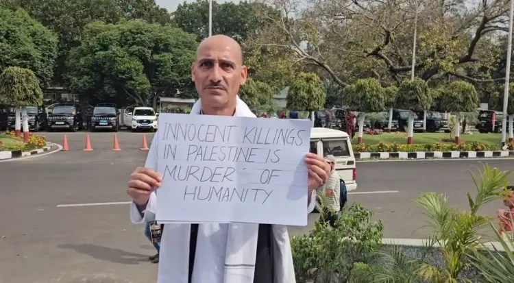 Congress MLA in J&K Demonstrates Against Civilian Deaths in Palestine