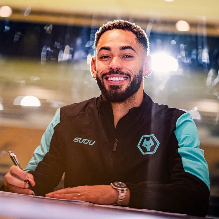 Cunha Agrees to Contract Extension with Wolves Until 2029