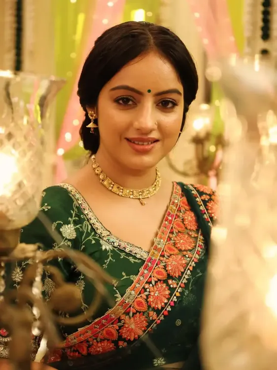 Did Deepika Singh Dance to Falguni Pathak's Tunes?
