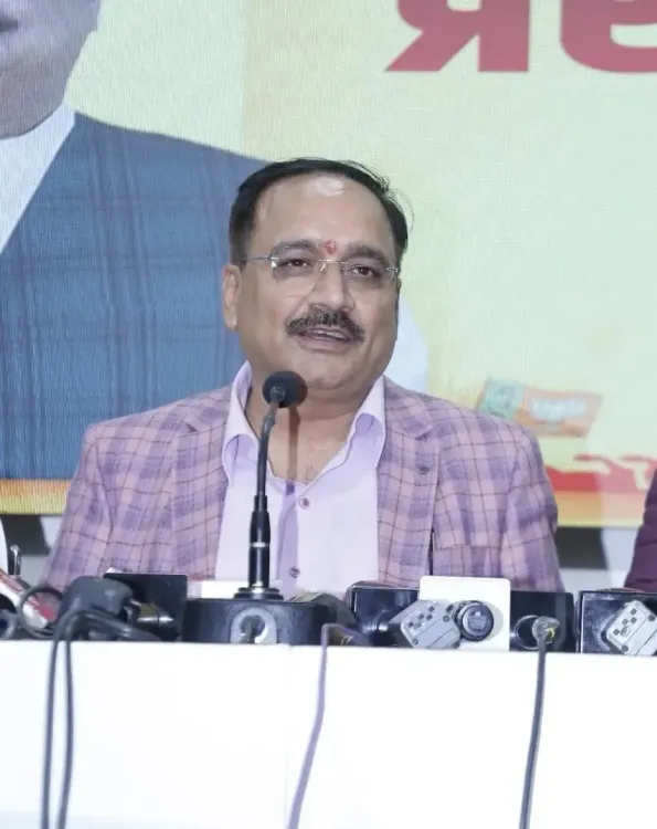 Delhi BJP President Requests Meeting with L-G and MLAs