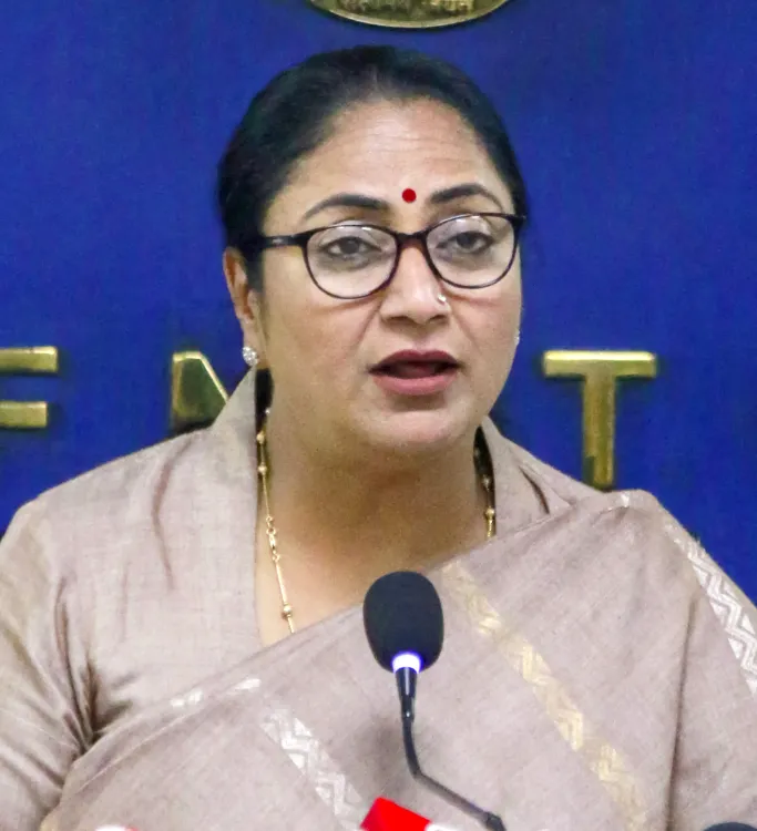 Delhi CM Offers Rs 25 Lakh Ex-Gratia for Families of Storm Victims?