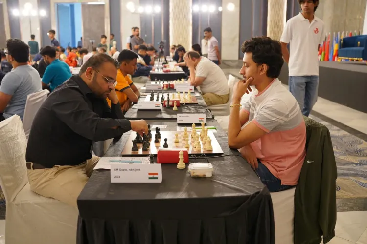 How did Narayanan, Deepan, Abhijeet, Diptayan, and Petrosyan fare on Day 3 of the Delhi GM Open?