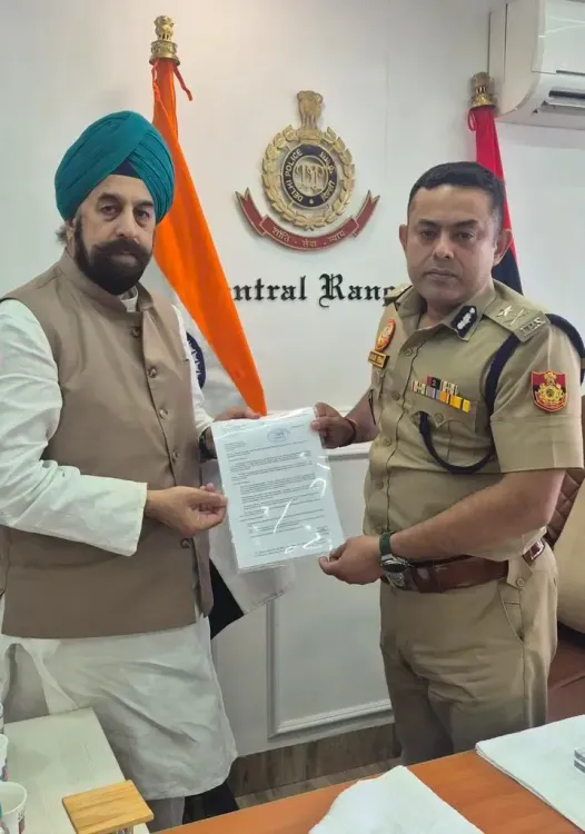 क्या लाल किले पर सिख सरपंच के साथ दुर्व्यवहार हुआ? भाजपा नेता ने ज्वाइंट कमिश्नर से की शिकायत