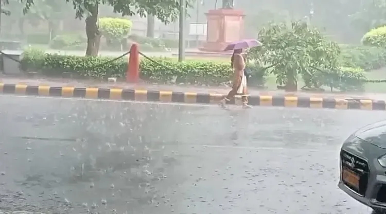 क्या दिल्ली-एनसीआर में झमाझम बारिश के बाद राहत मिलेगी?