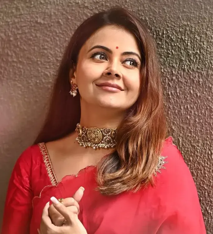 What Did Devoleena Reveal About Kashmiriyat and Hatred for India?