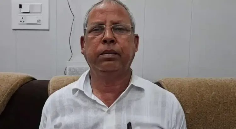 क्या धर्मांतरण के एवज में पैसे लेने वाला मौलाना शमशुल रजा देश का गद्दार है? : अब्दुल हकीम खान