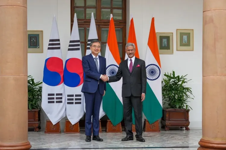 How Are EAM Jaishankar and South Korean Counterpart Strengthening Ties?