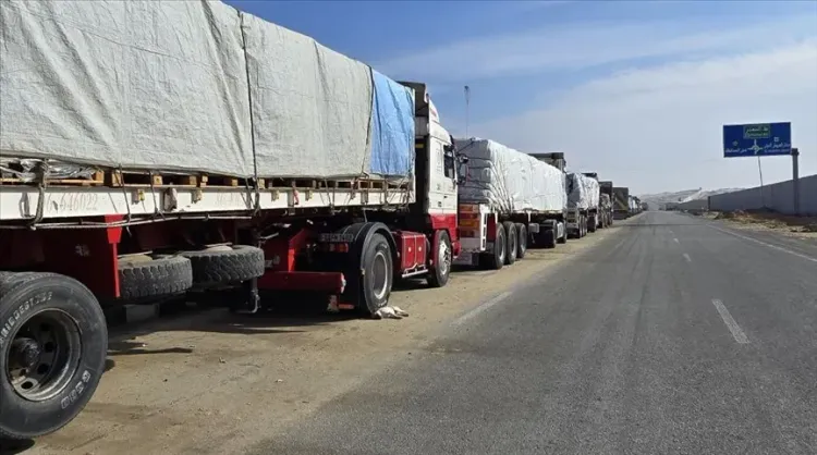 Egypt Restarts Humanitarian Aid to Gaza as Ceasefire Takes Effect