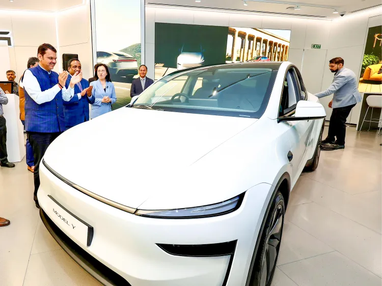 Will EV sales in India exceed 7% market share by FY28?