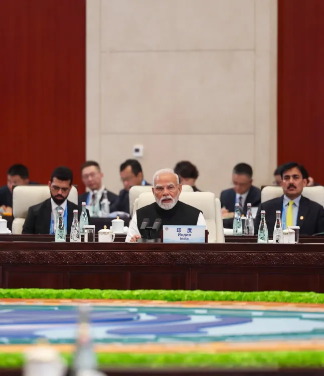 How Did Experts React to PM Modi's Message Against Cross-Border Terrorism?