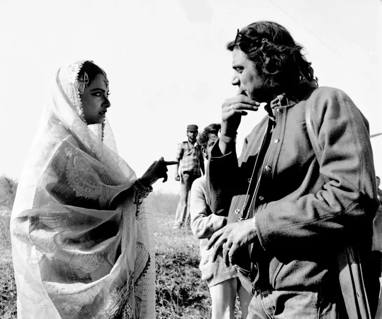 How does Filmmaker Muzaffar Ali celebrate Umrao Jaan’s connection with feminine identity?