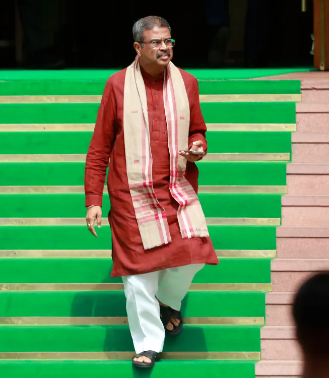 क्या विपक्ष का विरोध गलत सूचना पर आधारित है? : धर्मेंद्र प्रधान