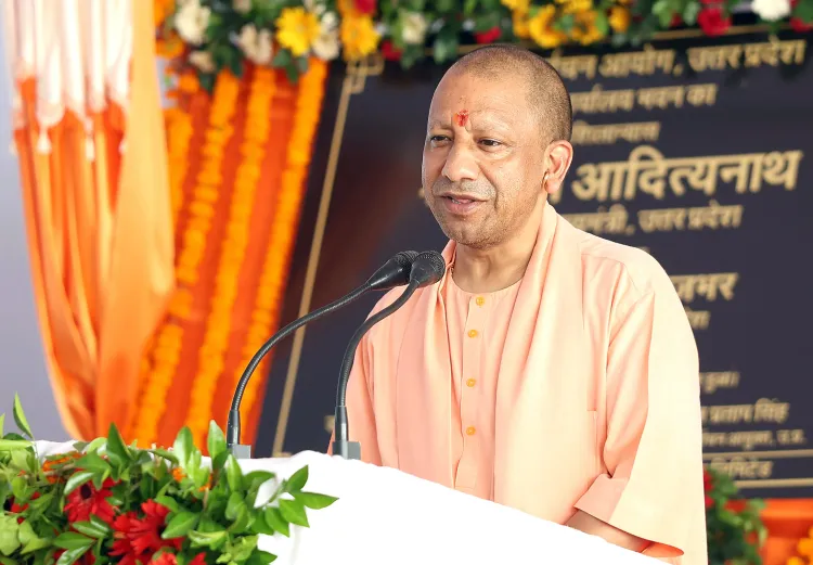 क्या गंभीर बीमार बंदियों की समयपूर्व रिहाई के नियमों को सरल और स्पष्ट किया जाएगा? : सीएम योगी