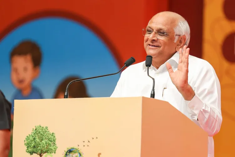 Has the Gujarat government approved a grant for road repairs in 149 municipalities?