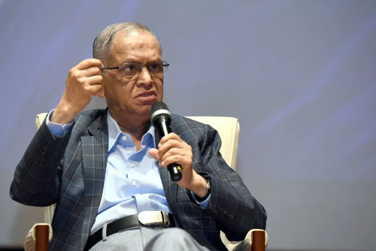 क्या हैप्पी बर्थडे नारायण मूर्ति: 10,000 रुपए से शुरुआत कर छोटे से स्टार्टअप 'इन्फोसिस' को अरबों डॉलर की कंपनी बना दिया?