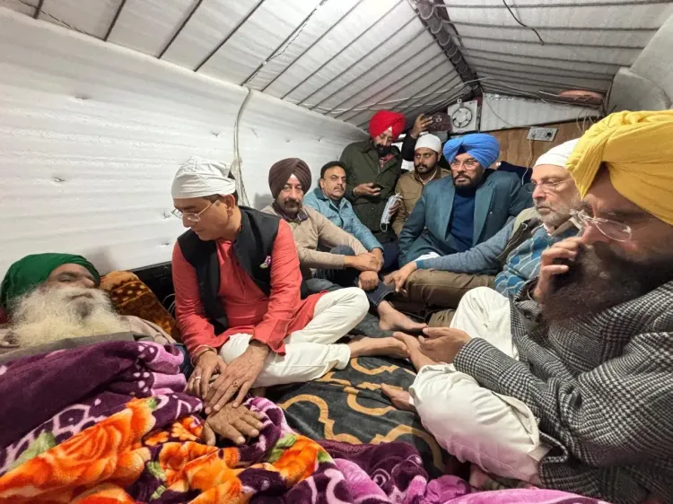 Health Condition of Farmer Leader Jagjit Dallewal Worsens: Punjab AAP
