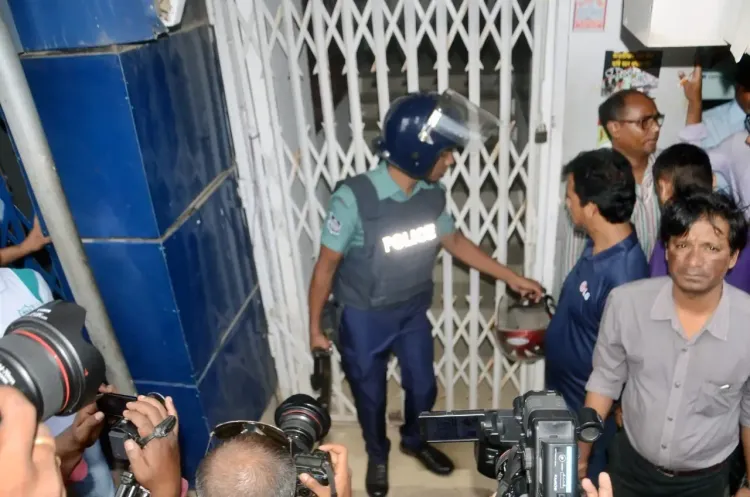 क्या आवामी लीग ने यूनुस सरकार पर नेताओं की मनमानी गिरफ्तारी का आरोप लगाया?