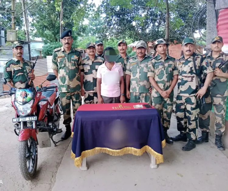 क्या भारत-बांग्लादेश सीमा पर तस्कर गिरफ्तार होकर 2.43 करोड़ का सोना जब्त किया गया?