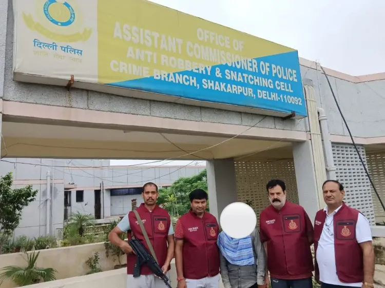 क्या दिल्ली पुलिस ने छह साल की बच्ची के बलात्कारी-हत्यारे को चार साल की फरारी के बाद गिरफ्तार किया?