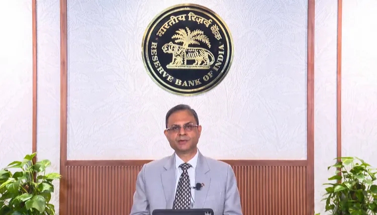 क्या भारत की अर्थव्यवस्था वैश्विक अनिश्चितताओं के बीच मजबूत है? : आरबीआई