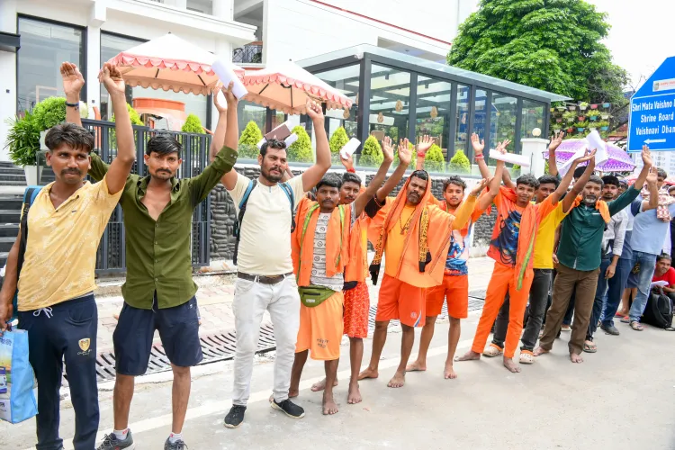 क्या अमरनाथ यात्रा फिर से शुरू हो गई है? जम्मू से 7,908 श्रद्धालुओं का नया जत्था रवाना