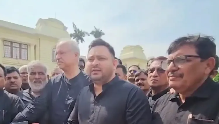 क्या बिहार विधानसभा में बवाल के पीछे तेजस्वी यादव का हाथ है?