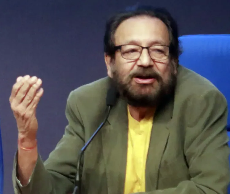 क्या शेखर कपूर का आत्ममंथन दर्शाता है कि 'मैं भी कहानी लिखते समय सिजोफ्रेनिक होता हूं?'