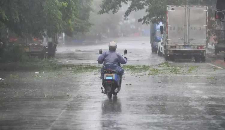 क्या सेंट्रल वियतनाम में टाइफून 'वुटिप' के कारण तीन लोगों की मौत हुई?