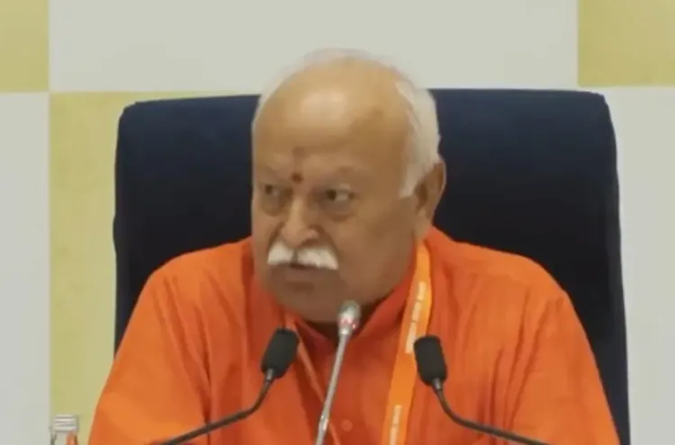 क्या 'हम दो, हमारे तीन' नीति सही है? मोहन भागवत का परिवार पर बयान