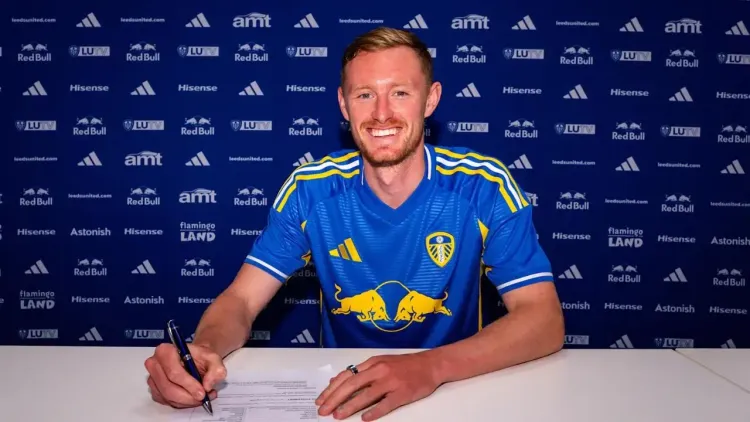 Why Did Longstaff Choose Leeds Over Newcastle?